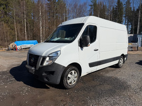 Nissan NV400