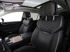 Hongqi E-HS9