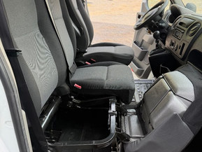 Nissan NV400