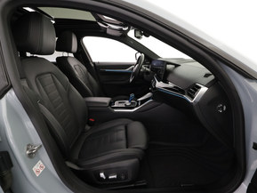 BMW i4 M50