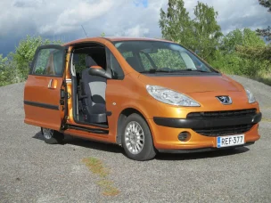 Peugeot 1007