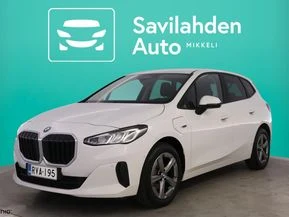 BMW 225