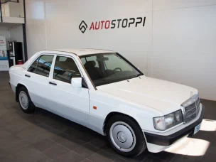 Mercedes-Benz 190