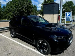 BMW iX3