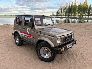 Suzuki Samurai