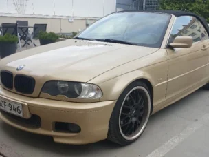 BMW 323