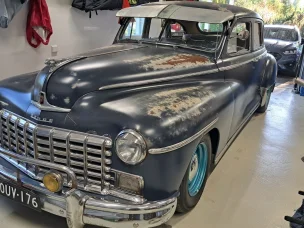 Dodge Custom Sedan