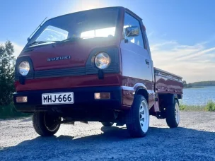 Suzuki Carry