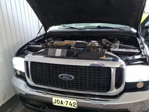 Ford Excursion