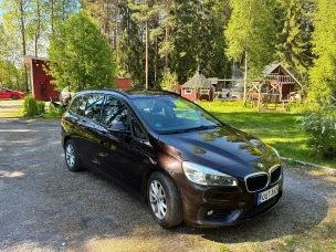 BMW 216