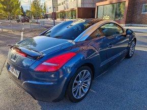 Peugeot RCZ