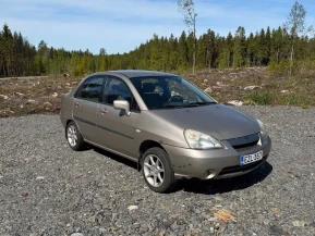 Suzuki Liana