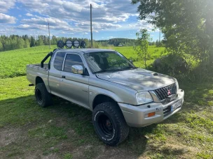 Mitsubishi L200