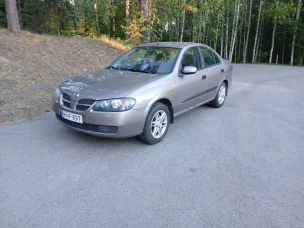 Nissan Almera