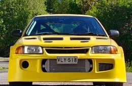 Mitsubishi Lancer