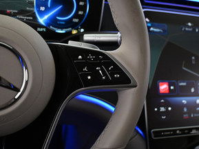 Mercedes-Benz EQS SUV
