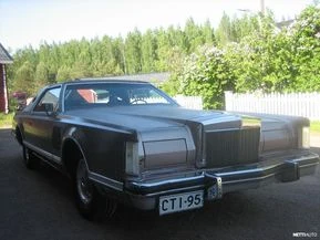 Lincoln Continental