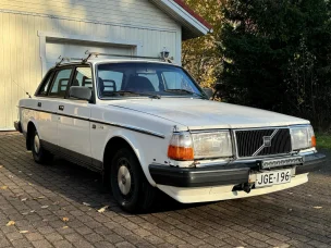 Volvo 240
