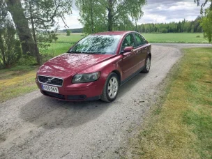 Volvo S40