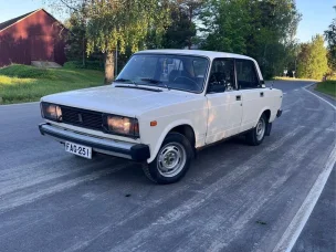 Lada 2105