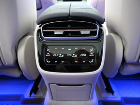 Mercedes-Benz EQS SUV