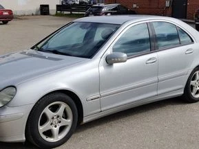 Mercedes-Benz C 220