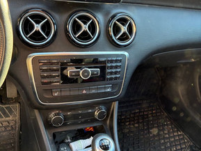 Mercedes-Benz A
