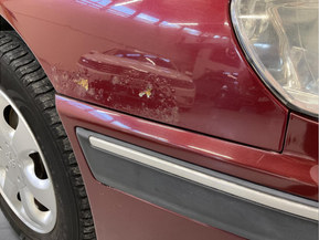 Peugeot 406