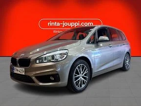 BMW 220