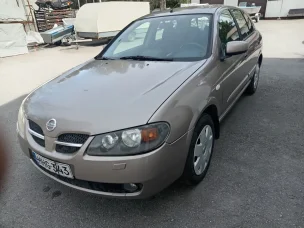 Nissan Almera