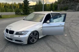 BMW 325