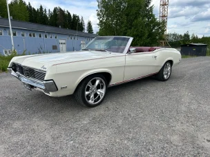 Mercury Cougar