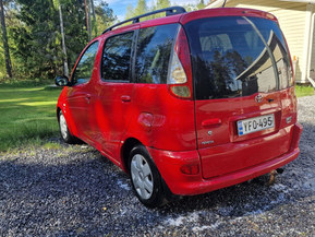 Toyota Yaris Verso