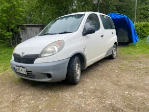 Toyota Yaris Verso