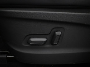 Maxus Euniq 6