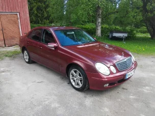Mercedes-Benz 270
