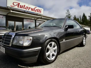 Mercedes-Benz 300