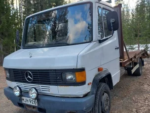 Mercedes-Benz 609