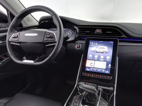 Maxus Euniq 6
