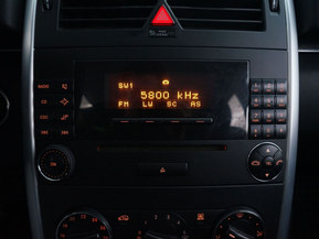 Mercedes-Benz B