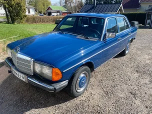 Mercedes-Benz 240