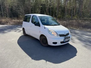 Toyota Yaris Verso
