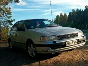 Toyota Carina E