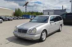 Mercedes-Benz E