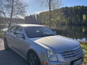Cadillac STS