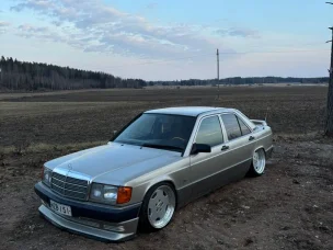 Mercedes-Benz 190