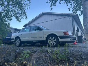 Audi 100
