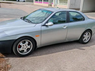 Alfa Romeo 156