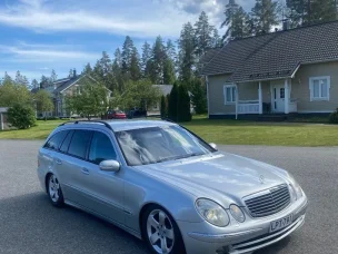 Mercedes-Benz 270