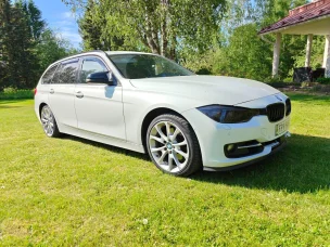 BMW 330